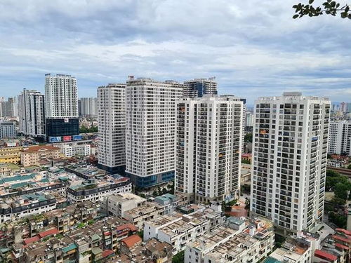 受疫情影響,一系列房產(chǎn)售樓中心關(guān)閉